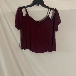 Cold Shoulder Crop top